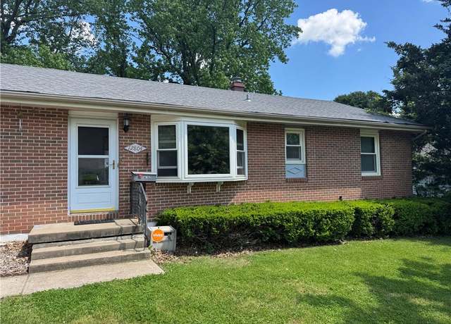 Property at 12804 E 39th Ter, Independence, MO 64055, 3 beds, 2 baths