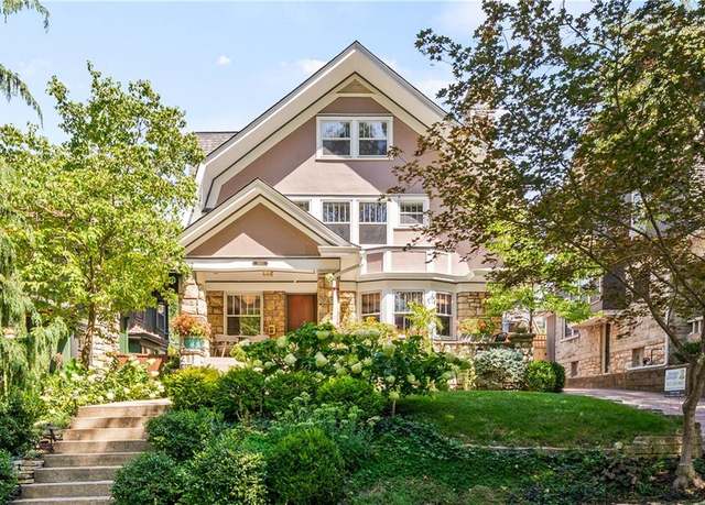 Property at 3805 Campbell St, Kansas City, MO 64109, 4 beds, 2.5 baths