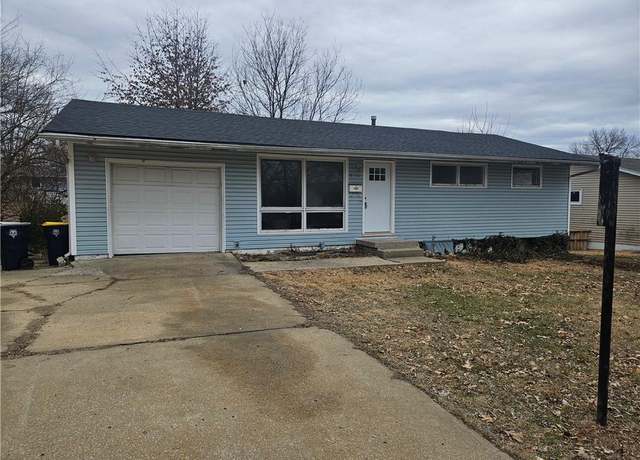 Property at 4905 E 40th Ter, Kansas City, MO 64130, 3 beds, 1.5 baths