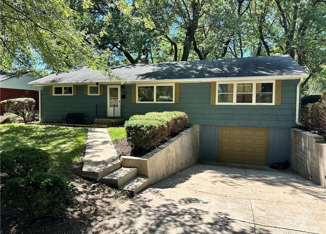 Property at 7306 Elm Ave, Raytown, MO 64133, 4 beds, 2 baths