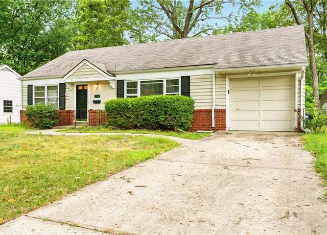 Property at 2318 W 79th St, Prairie Village, KS 66208, 2 beds, 1 bath