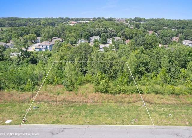 Property at 108 E 122 St, Kansas City, MO 64145
