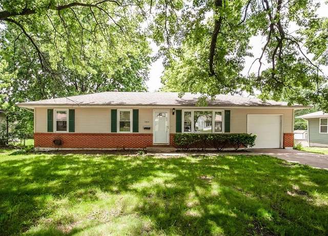 Property at 1403 NE 67th St, Gladstone, MO 64118, 3 beds, 1 bath