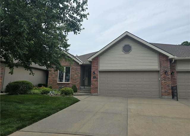 Property at 7509 N Campbell St, Gladstone, MO 64118, 3 beds, 3.5 baths