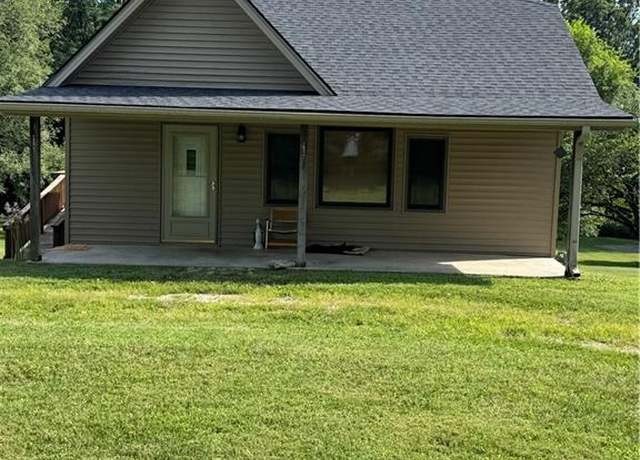 Property at 1602 E Joseph St, St Joseph, MO 64504, 1 bed, 1 bath