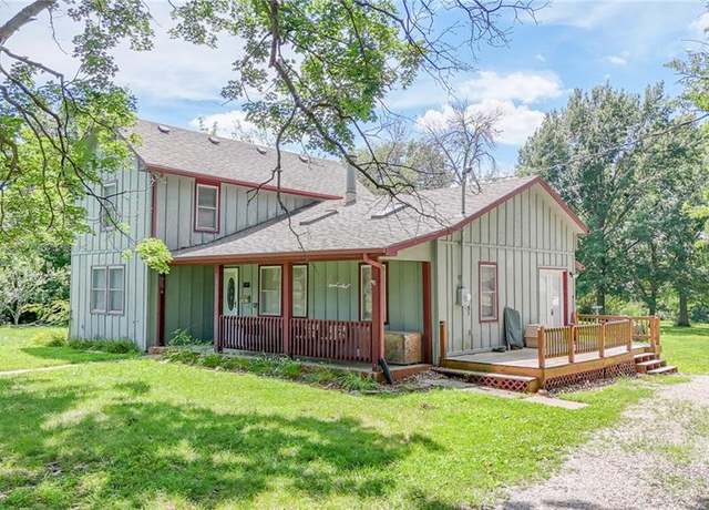 Property at 1404 S Market St, Holden, MO 64040, 4 beds, 2 baths