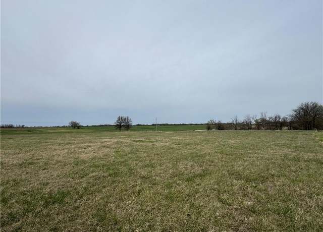 Property at Lot 8 SE 750 Rd, Windsor, MO 65360