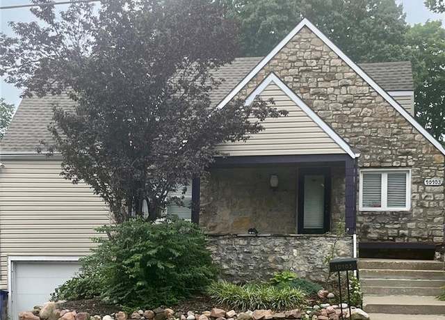 Property at 10103 Johnson Dr, Shawnee, KS 66203, 3 beds, 3 baths