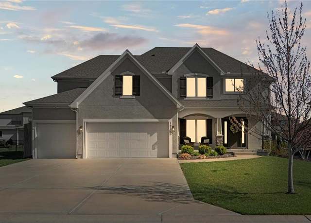 Property at 16122 W 163rd Ter, Olathe, KS 66062, 6 beds, 5 baths