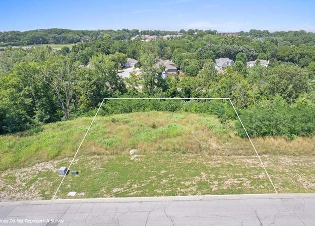 Property at 100 E 122nd St, Kansas City, MO 64145