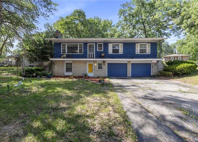 Property at 2206 N 73rd Ter, Kansas City, KS 66109, 3 beds, 2 baths
