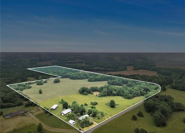 Property at 679 NE 400th Rd, Knob Noster, MO 65336