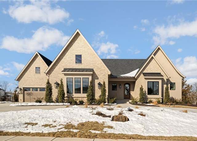 Property at 21396 W 93rd Ct, Lenexa, KS 66220, 4 beds, 4.5 baths