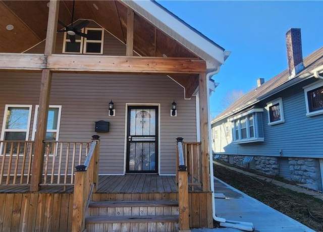 Property at 2544 College Ave, Kansas City, MO 64127, 4 beds, 3 baths