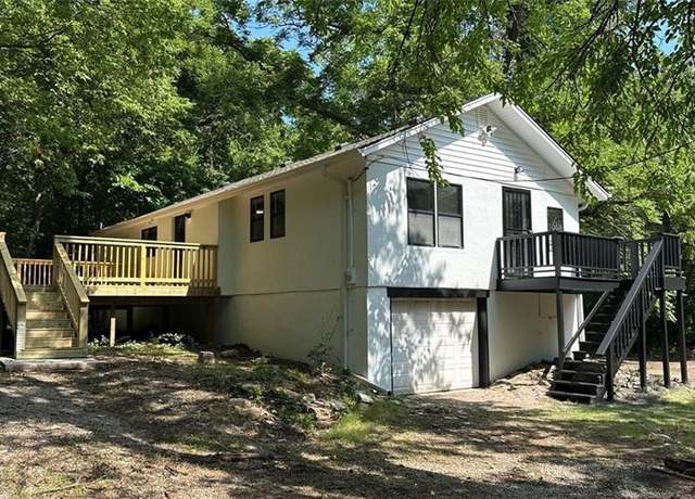 Property at 2631 Booth Ave, Kansas City, MO 64129, 2 beds, 2 baths