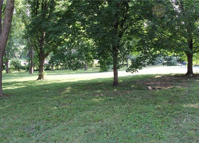 Property at 2117 S 18th St, St Joseph, MO 64503
