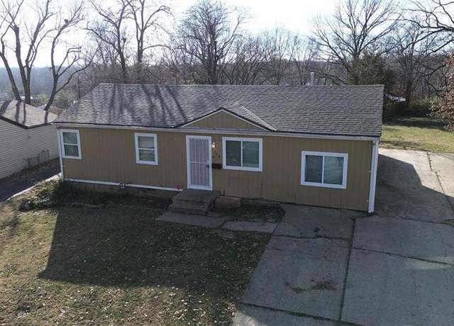 Property at 124 N Peck Dr, Independence, MO 64056, 4 beds, 1 bath