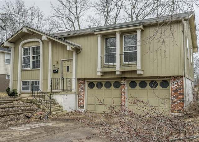 Property at 8005 E 120th St, Grandview, MO 64030, 3 beds, 1 bath