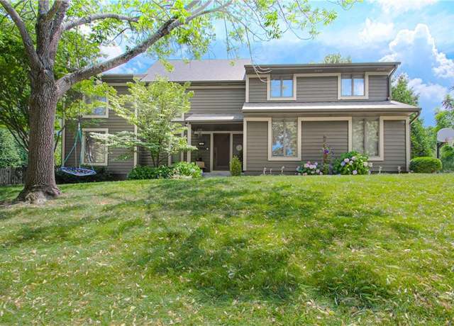 Property at 3305 W 121st Ter, Leawood, KS 66209, 4 beds, 4.5 baths