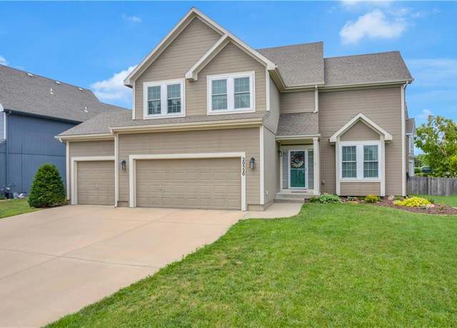 Property at 20520 W 124th Ter, Olathe, KS 66061, 4 beds, 3.5 baths