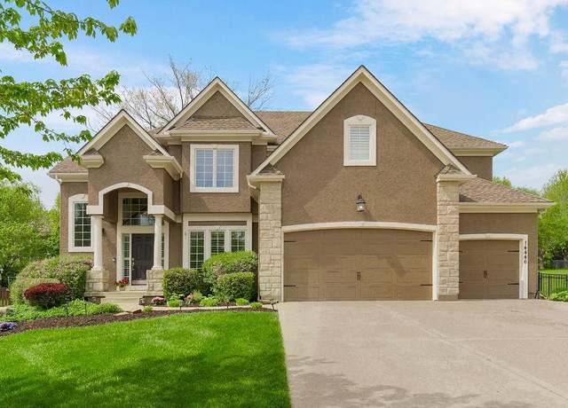 Property at 14446 Aberdeen Ct, Leawood, KS 66224, 4 beds, 4 baths