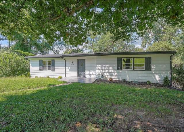Property at 2816 N 58th St, Kansas City, KS 66104, 3 beds, 2 baths