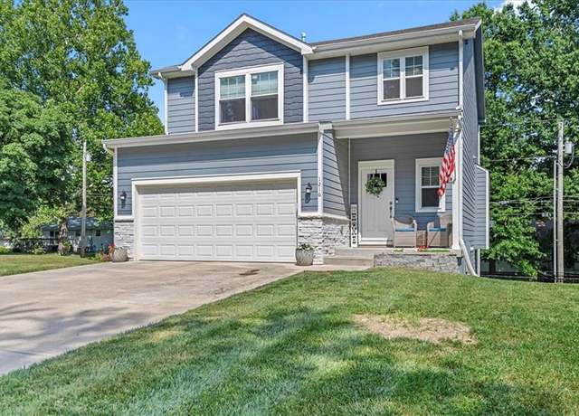 Property at 1216 Walnut St, Eudora, KS 66025, 4 beds, 3.5 baths