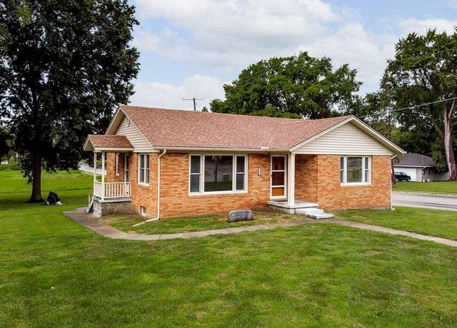 Property at 911 Limit St, Leavenworth, KS 66048, 2 beds, 1.5 baths
