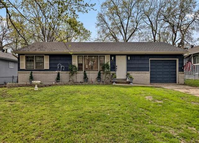Property at 8010 Main St, Kansas City, MO 64114, 3 beds, 1 bath