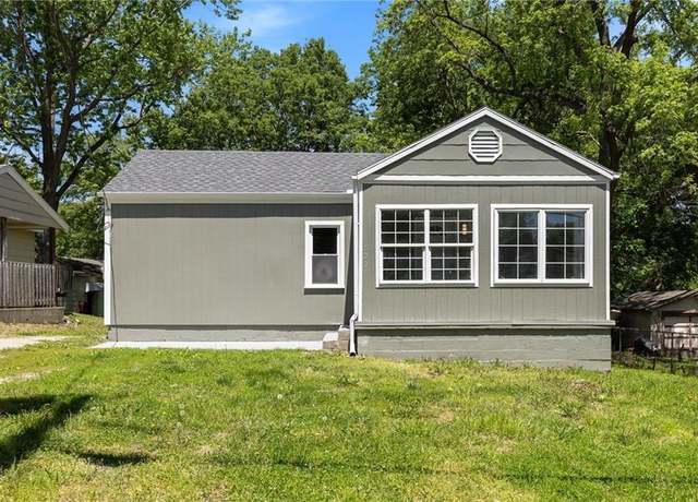 Property at 522 E Fair Ave, Independence, MO 64055, 3 beds, 2.5 baths