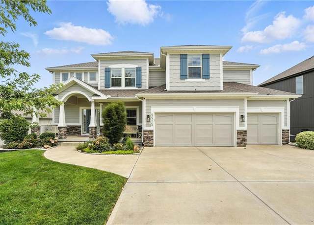 Property at 9925 N Richmond Ave, Kansas City, MO 64157, 6 beds, 5 baths