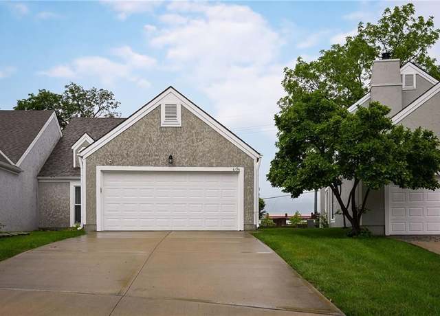 Property at 404 NE 96th Ter, Kansas City, MO 64155, 2 beds, 2 baths