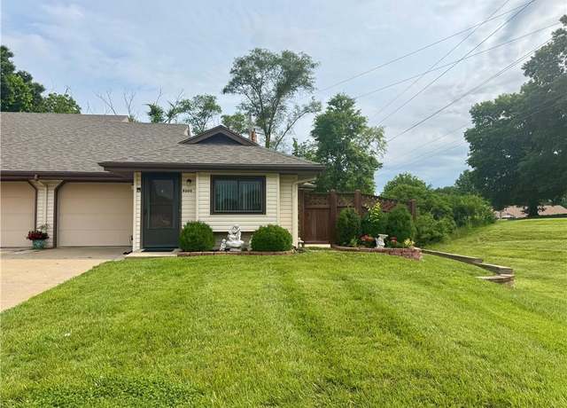 Property at 4000 10th Ave, Leavenworth, KS 66048, 2 beds, 1 bath