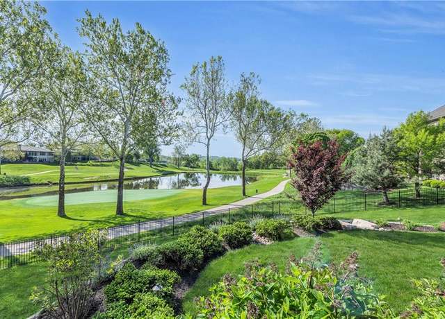 Property at 6420 N National Dr, Parkville, MO 64152, 6 beds, 6 baths