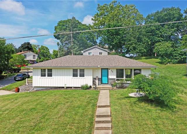 Property at 508 N Morse Ave, Liberty, MO 64068, 3 beds, 2 baths