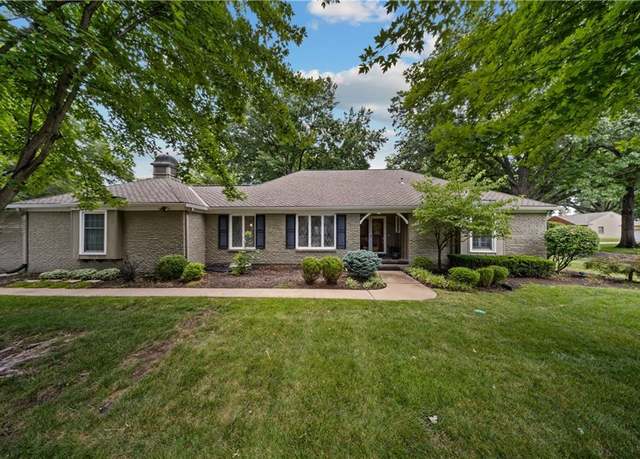 Property at 9975 Marty St, Overland Park, KS 66212, 4 beds, 4 baths