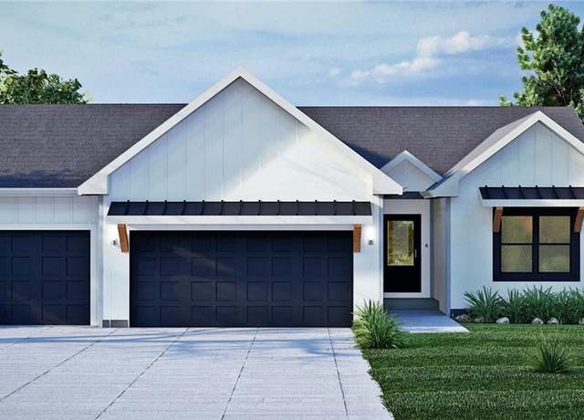 Property at 16567 S Stagecoach St, Olathe, KS 66062, 4 beds, 3 baths