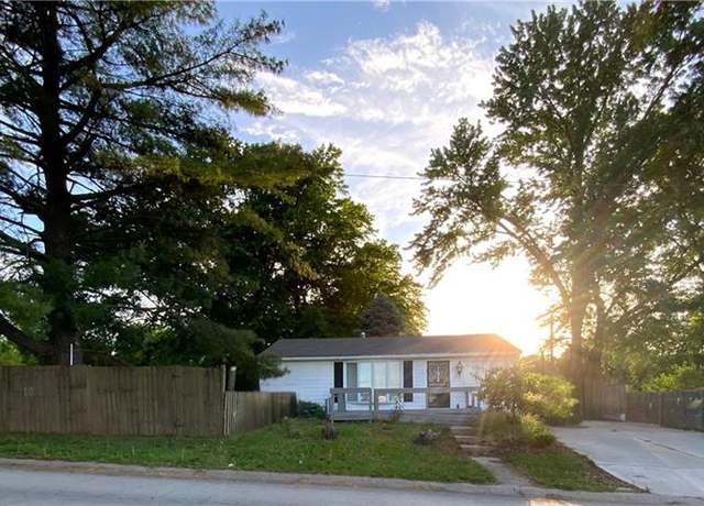 Property at 4400 N Virginia Ave, Kansas City, MO 64116, 1 bed, 1 bath