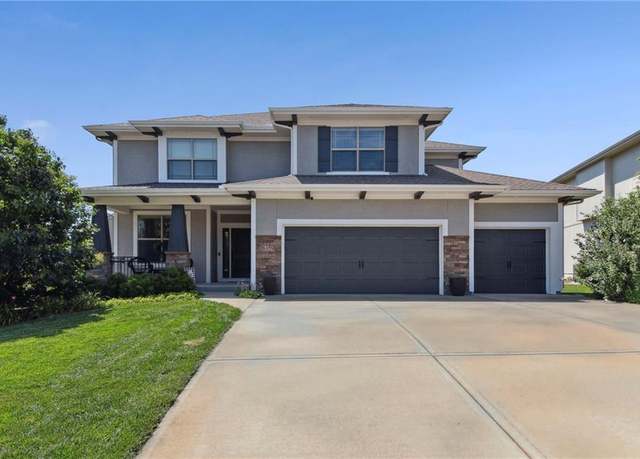 Property at 16359 W 172nd St, Olathe, KS 66062, 5 beds, 4.5 baths