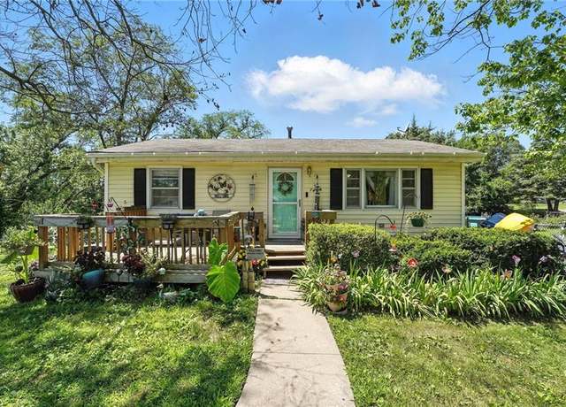 Property at 746 Salem Rd, Excelsior Springs, MO 64024, 2 beds, 1 bath