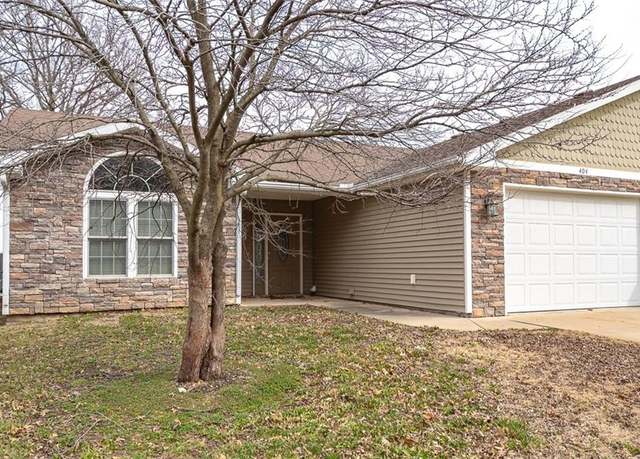 Property at 402 Ash St, Overbrook, KS 66524, 2 beds, 2 baths