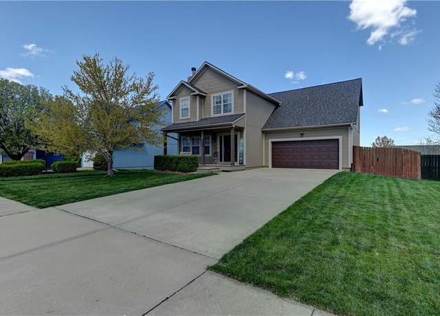 Property at 20990 W 124th St, Olathe, KS 66061, 4 beds, 3.5 baths