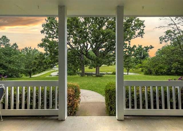 Property at 35705 E Rd Mize Rd, Oak Grove, MO 64075, 6 beds, 4.5 baths