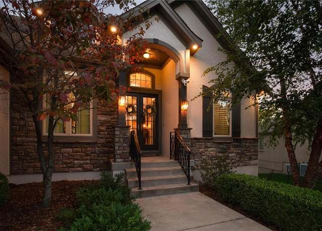 Property at 1617 NE Shadow Valley Dr, Lee's Summit, MO 64064, 5 beds, 4.5 baths