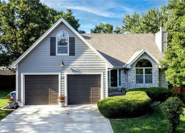 Property at 822 Dogwood St, Excelsior Springs, MO 64024, 5 beds, 4 baths