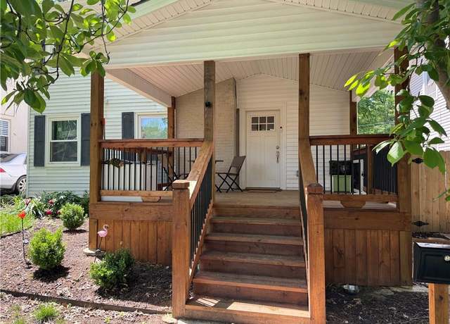 Property at 5406 Michigan Ave, Kansas City, MO 64130, 3 beds, 1.5 baths