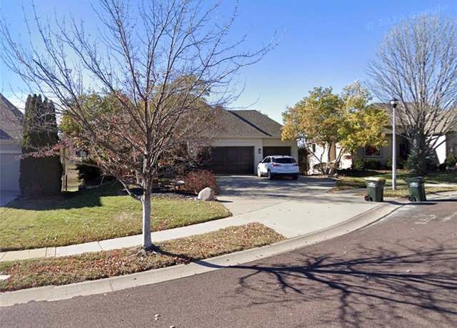 Property at 15904 Kessler St, Overland Park, KS 66085, 4 beds, 3 baths
