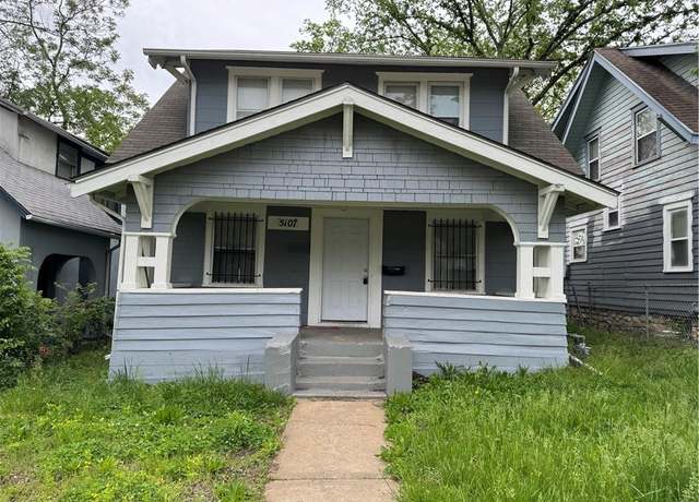 Property at 5107 Olive St, Kansas City, MO 64130, 3 beds, 1 bath