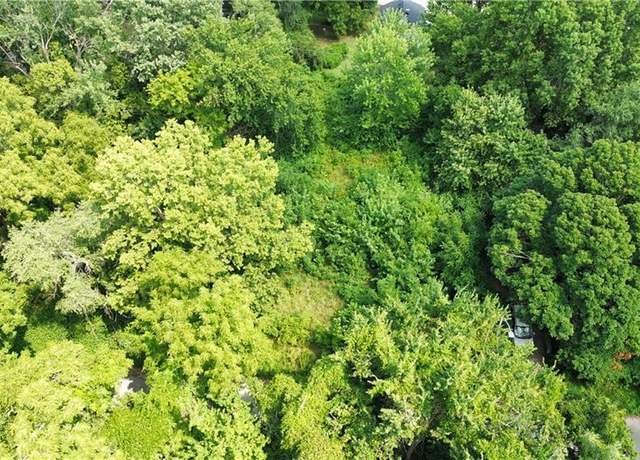 Property at 149 N Ditzler Ave, Independence, MO 64053