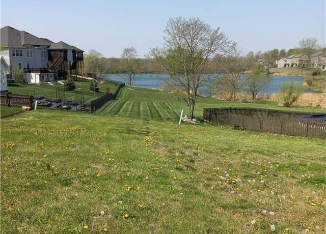 Property at 1305 Strictus St, Pleasant Hill, MO 64080